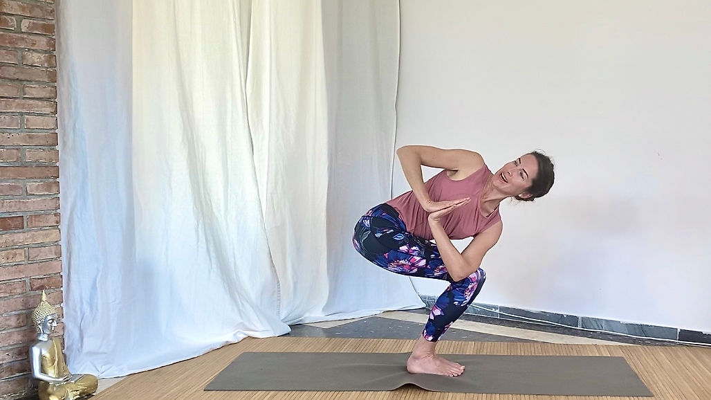 Vinyasa Flow Yoga Class with Niamh Condron
